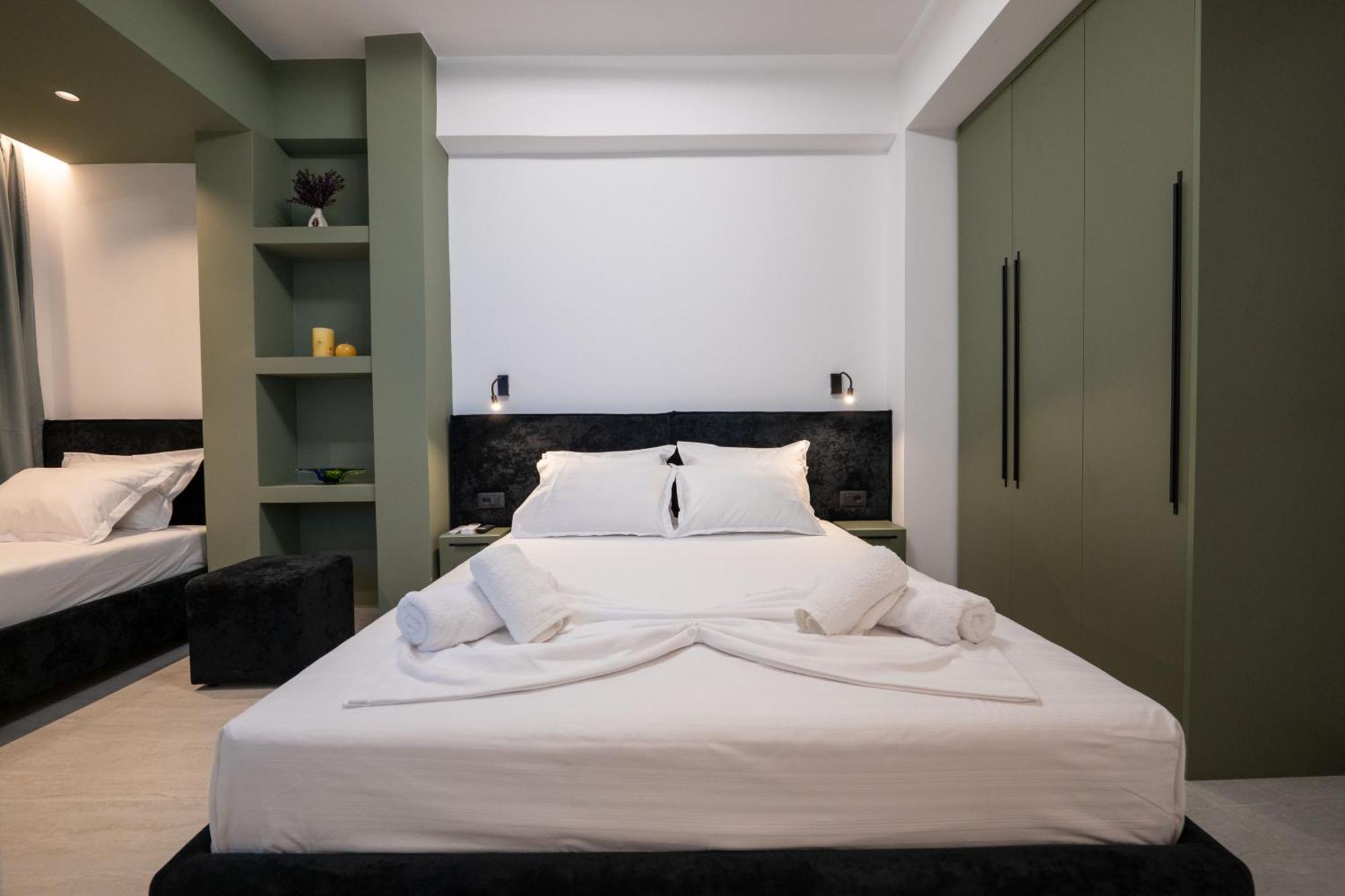 Euphoria Apartments Sarandë エクステリア 写真