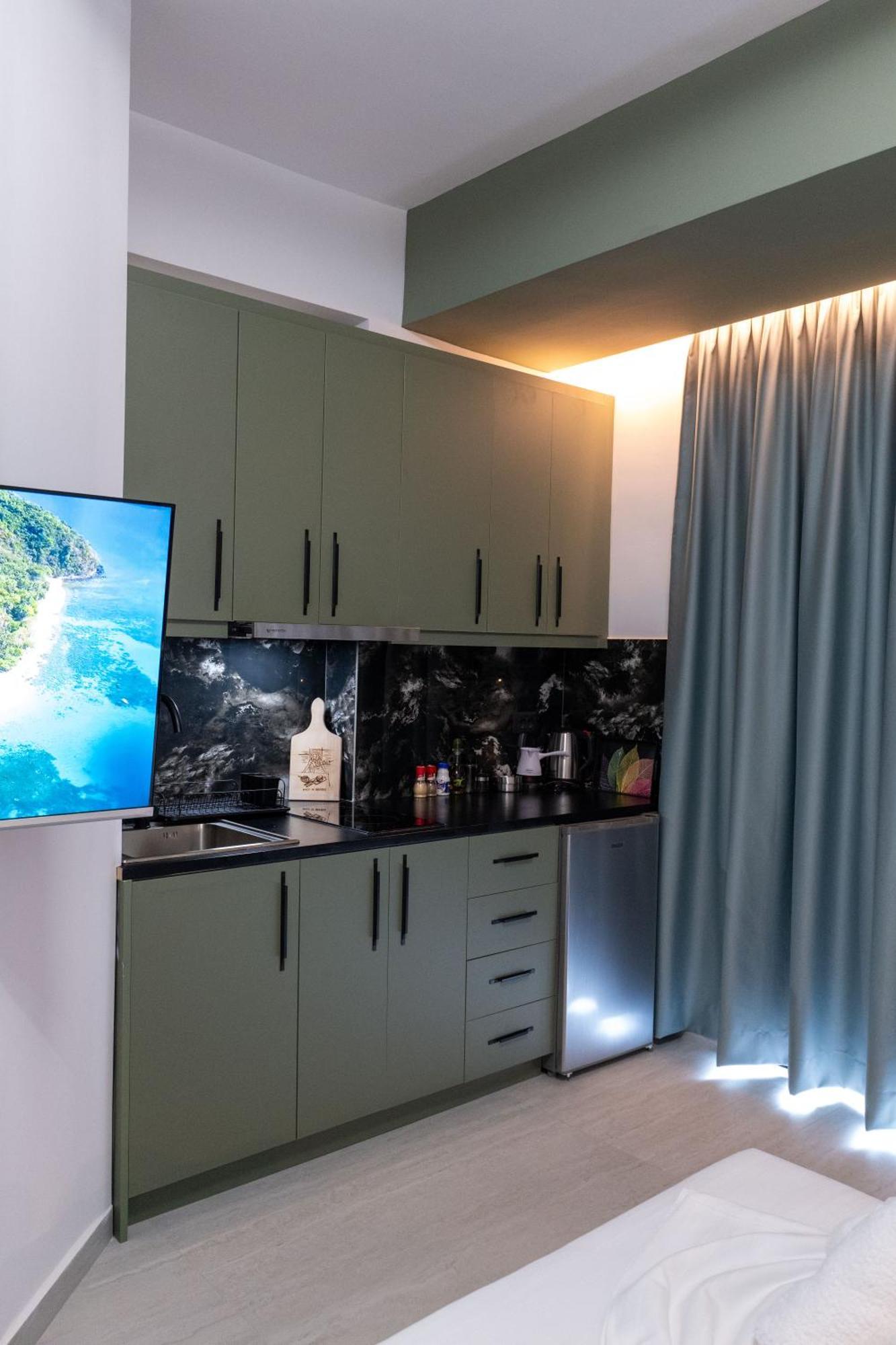 Euphoria Apartments Sarandë エクステリア 写真