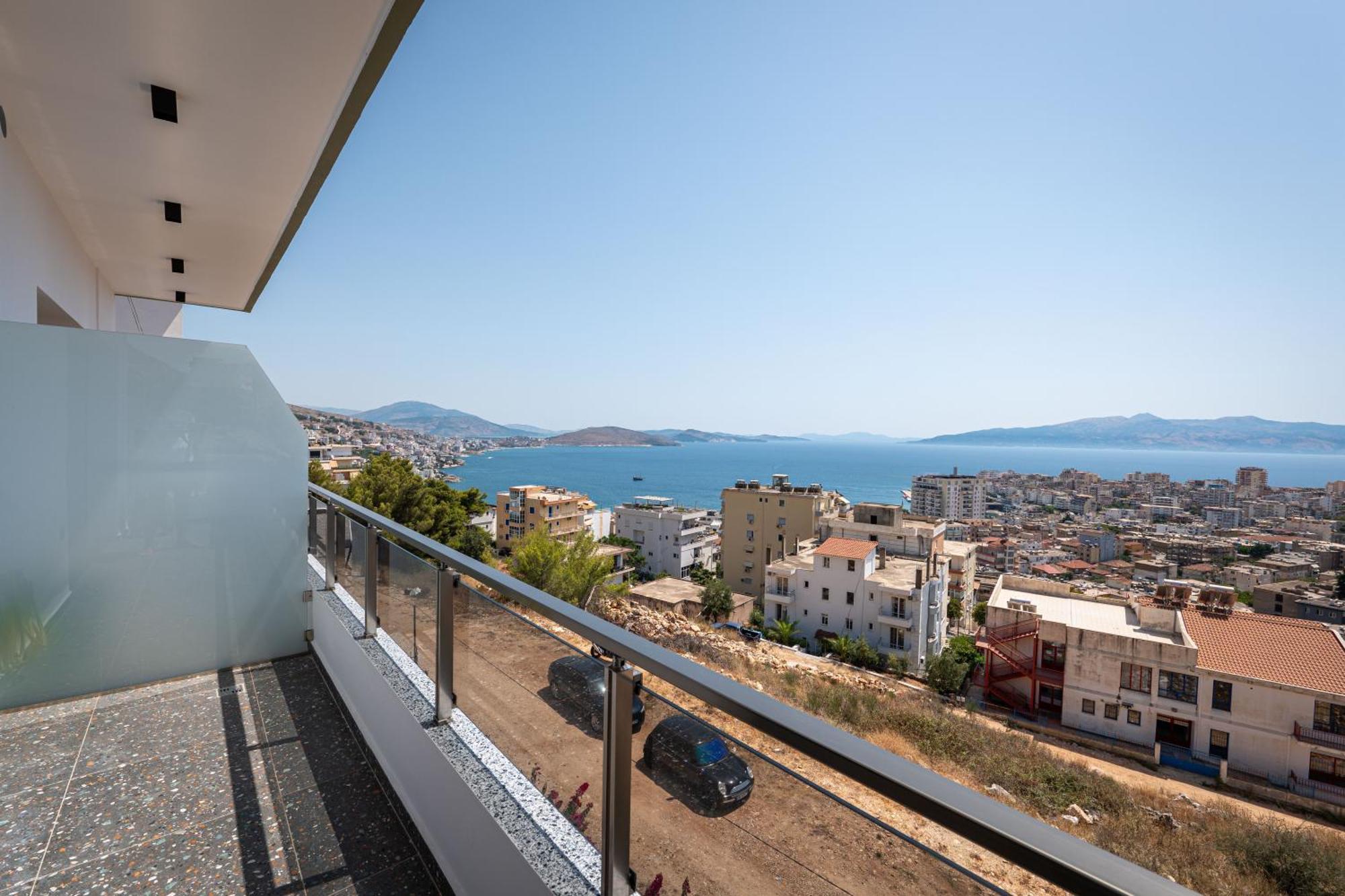 Euphoria Apartments Sarandë エクステリア 写真