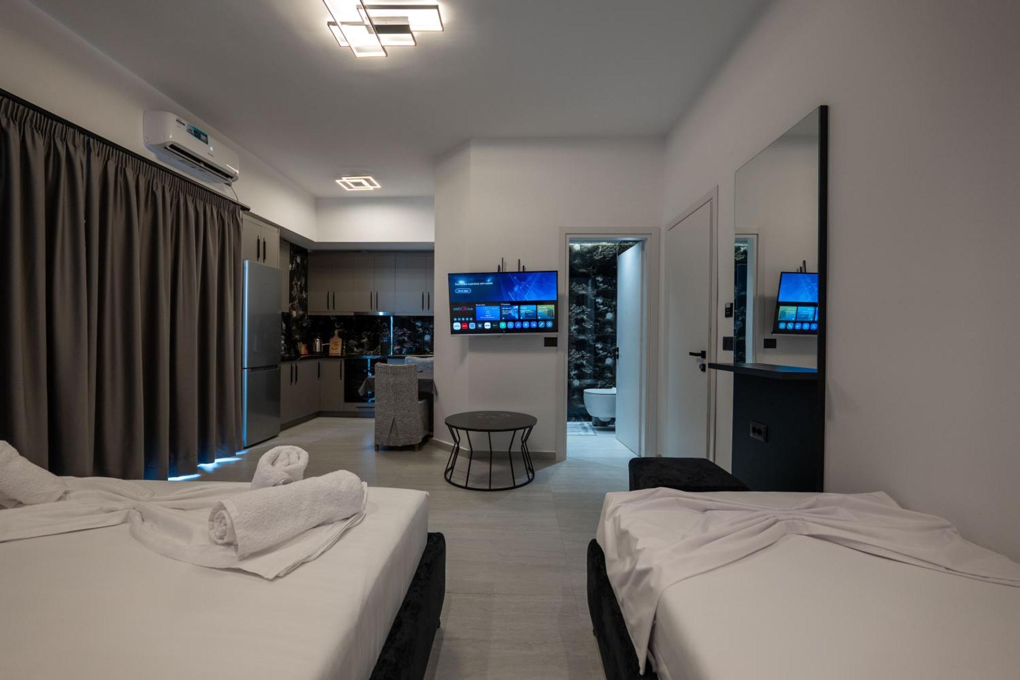 Euphoria Apartments Sarandë エクステリア 写真