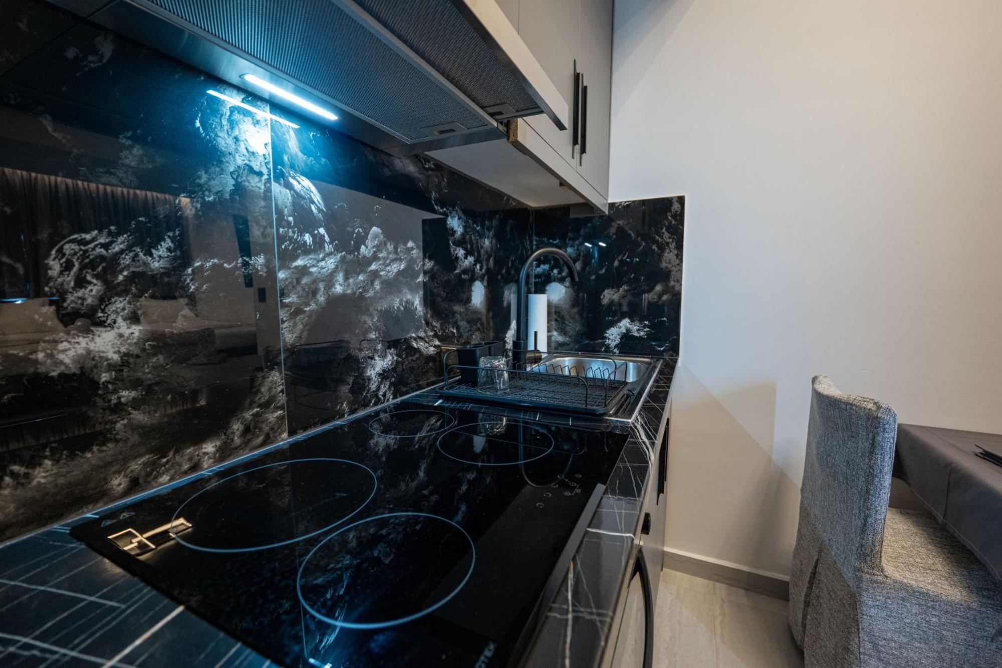 Euphoria Apartments Sarandë エクステリア 写真
